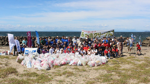 NPO�@�l���{�����e�B�A�T�[�N���T�̎q��