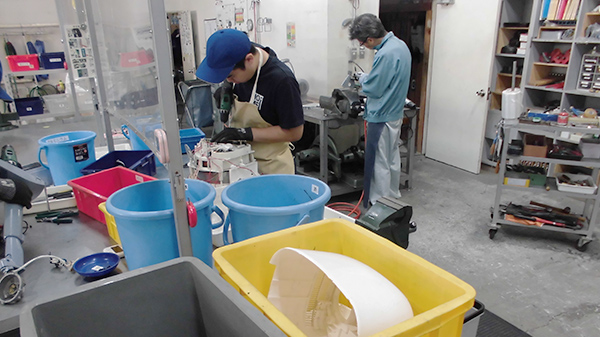 �s���D�y�L�������x���w�Z�@���T�C�N���T�[�r�X��